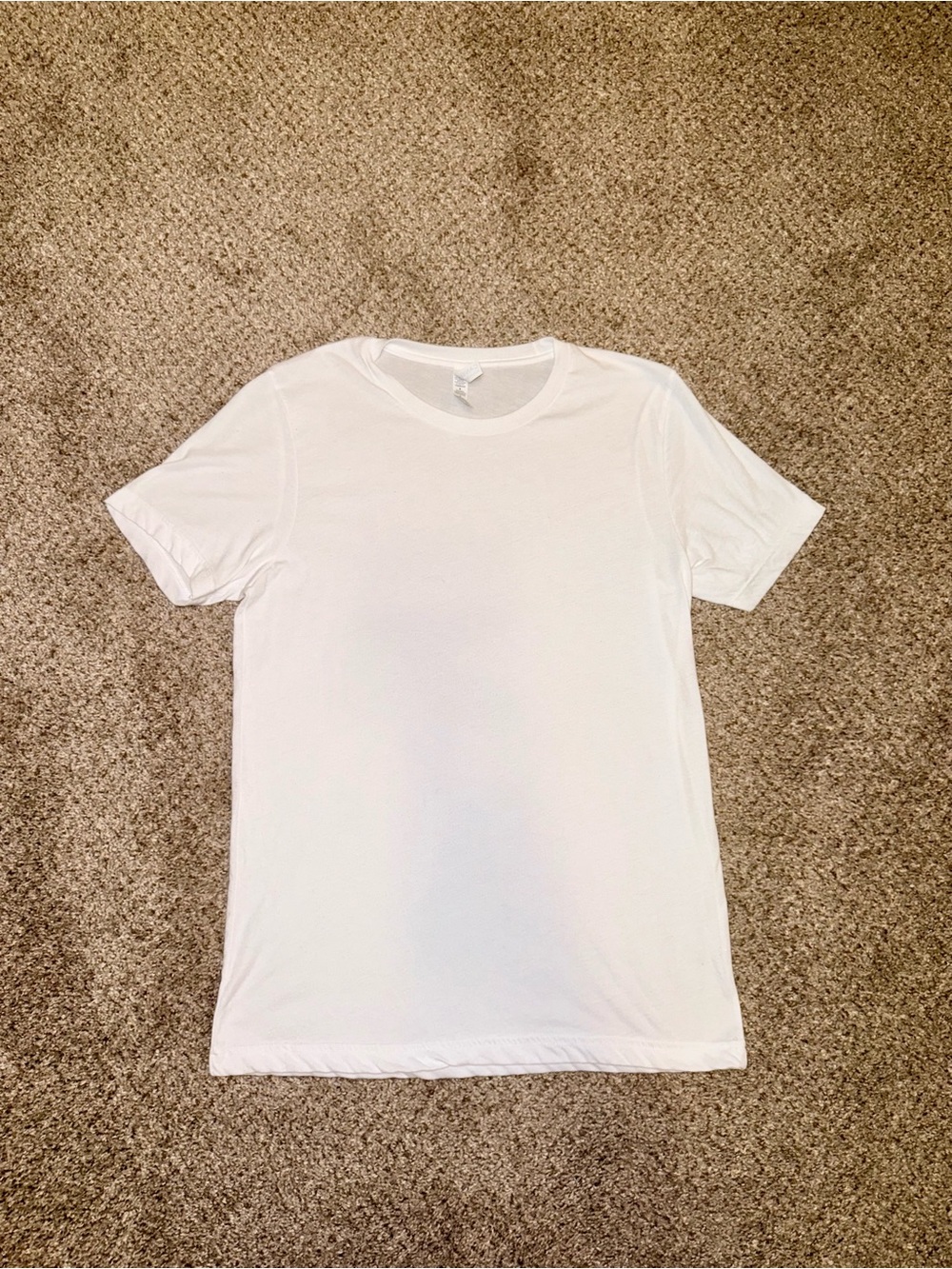 Bella+Canvas Men's White Soft Lightweight Crewneck T-Shirt Medium